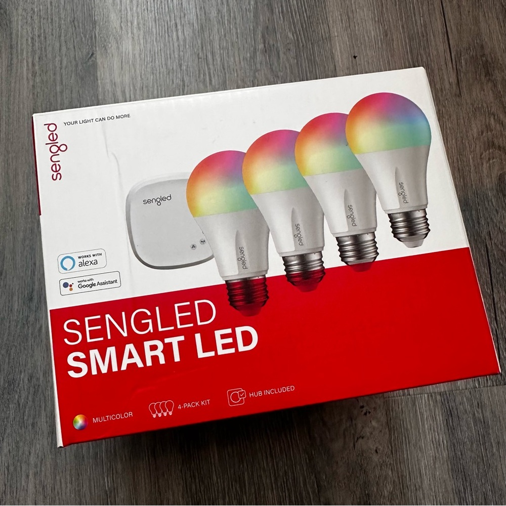 Sengled Smart Bluetooth Mesh LED Multicolor Bulb with hub